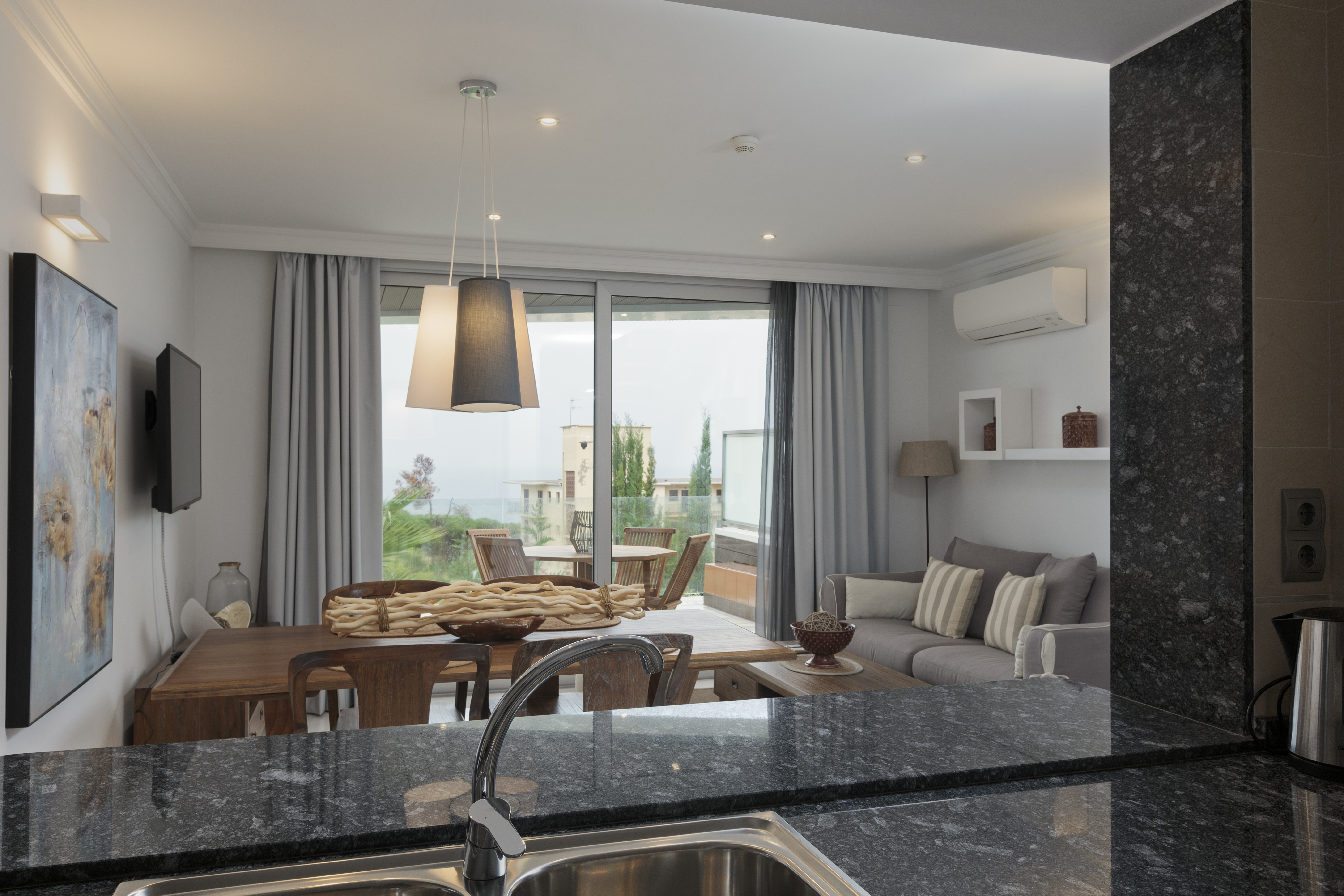 Marivent Apartments