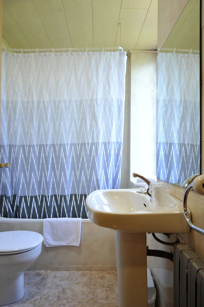 Hostal Vall d'Aneu