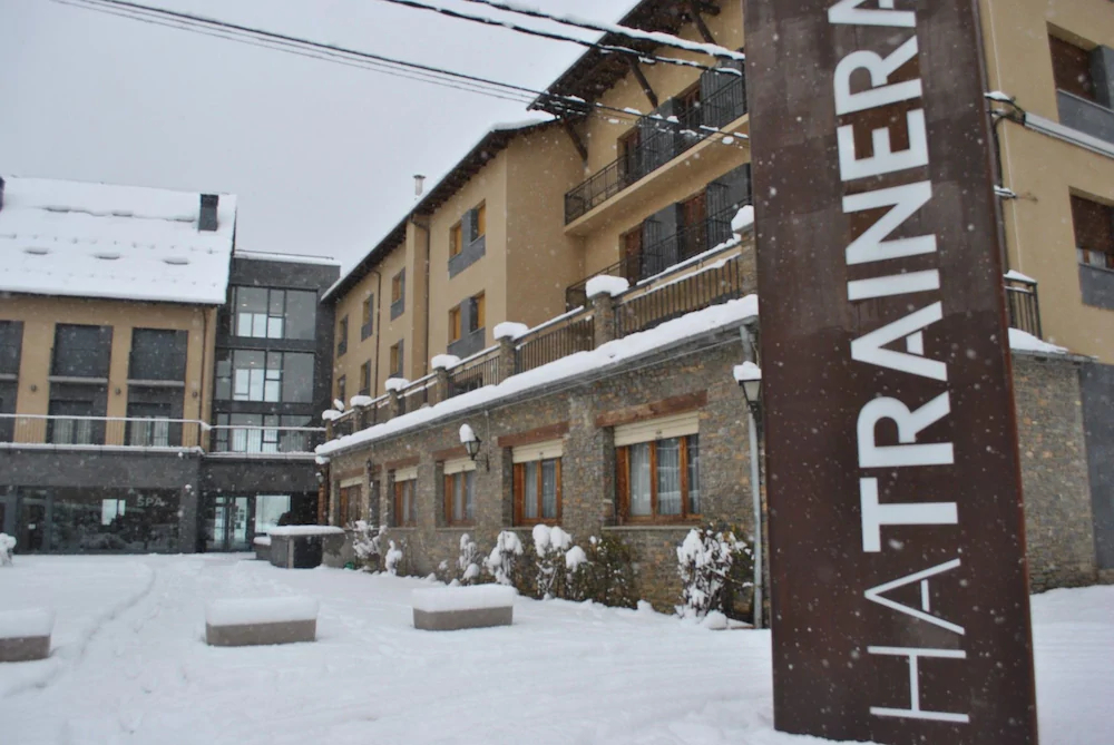 Hotel-Apartamentos Trainera