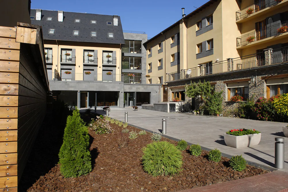 Hotel-Apartamentos Trainera