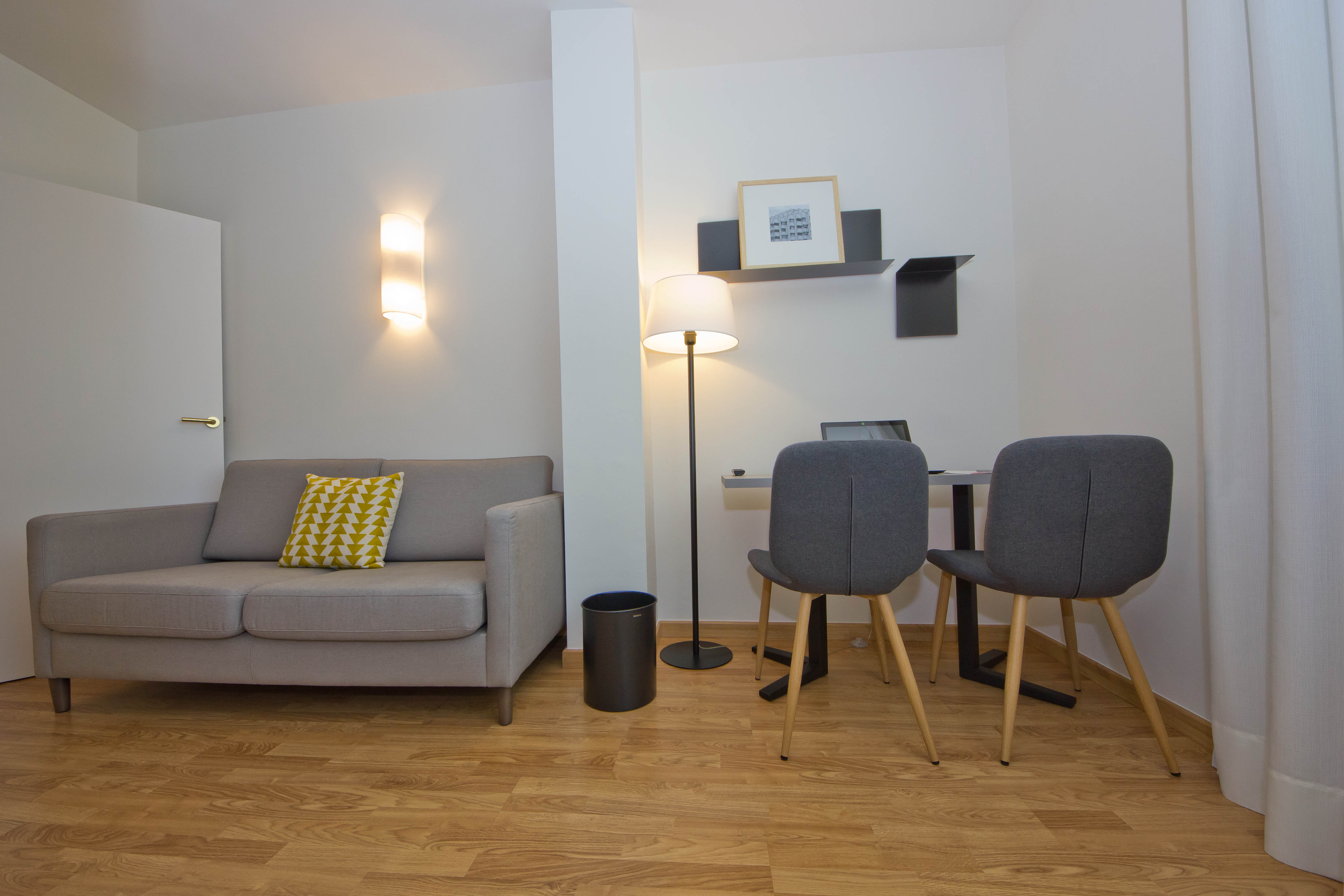 Aparthotel Atenea Vallès