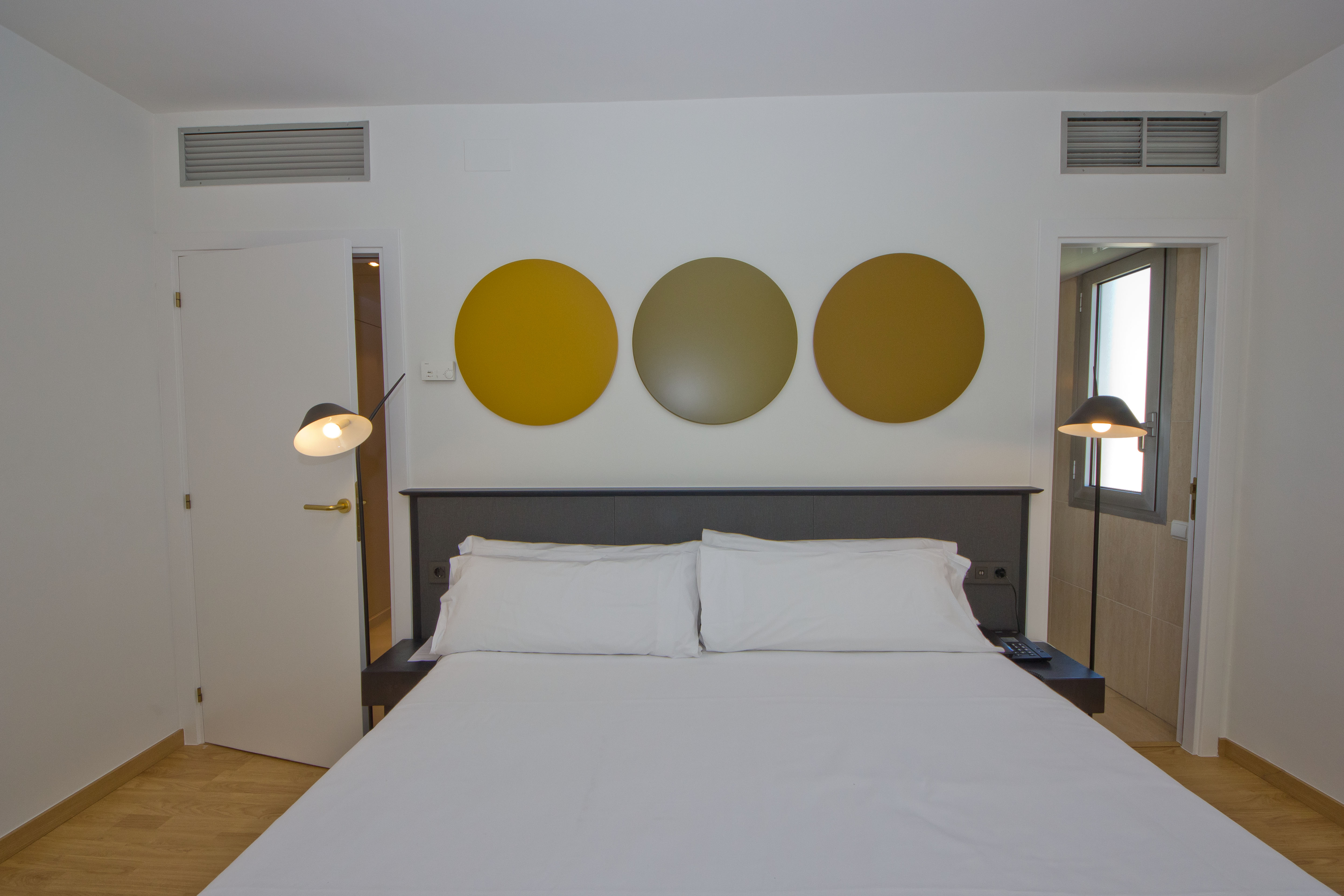 Aparthotel Atenea Vallès