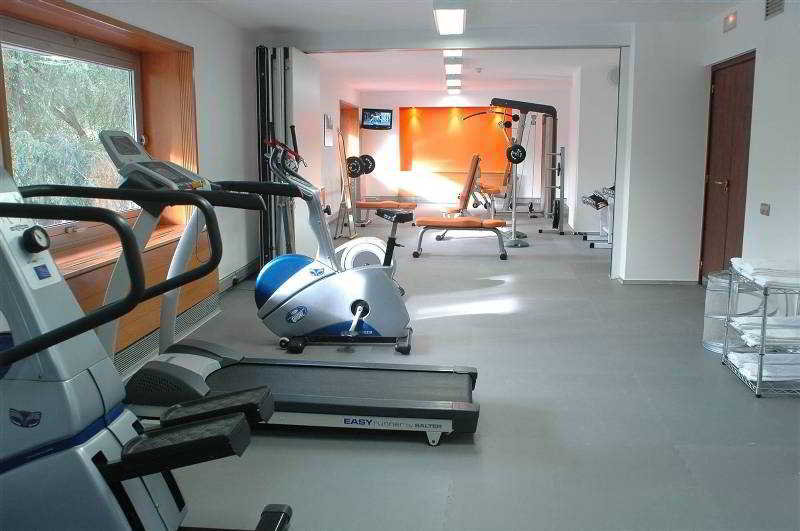 Aparthotel Atenea Vallès