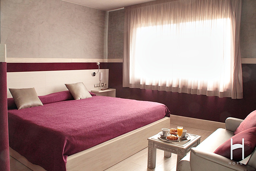 Hotel H