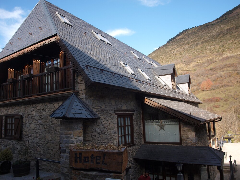Hotel Co De Pierra
