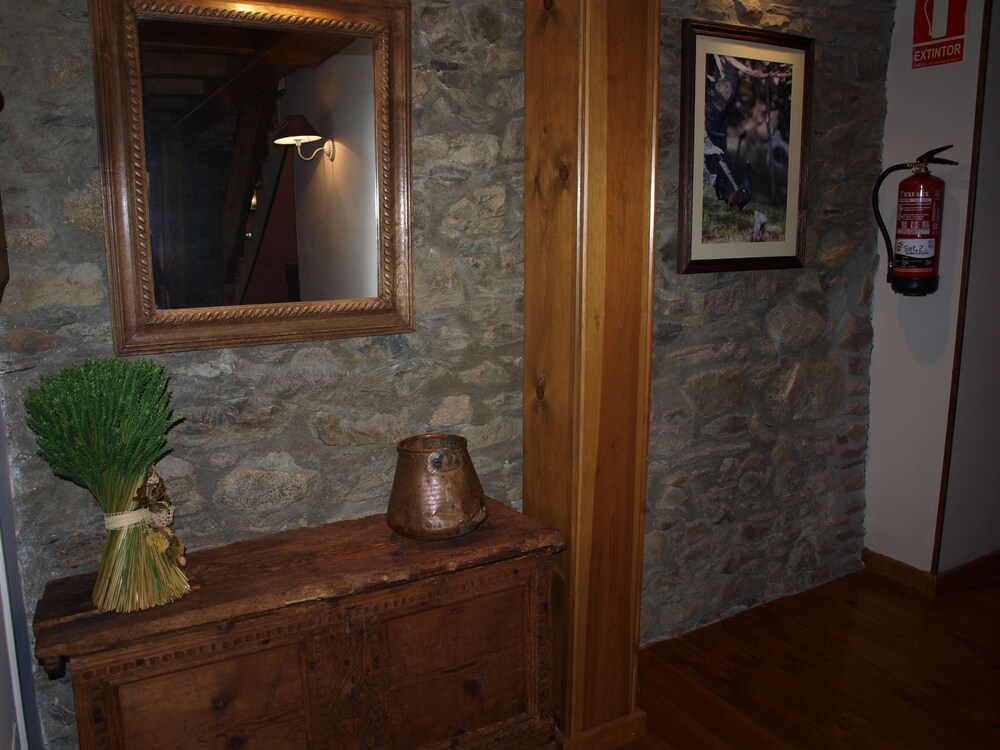 Hotel Co De Pierra