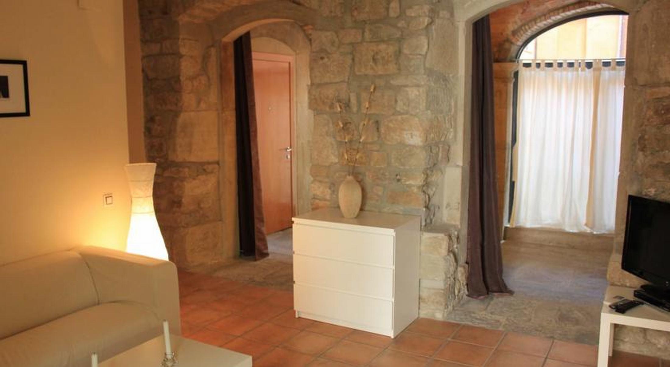Urbi Manresa Apartments