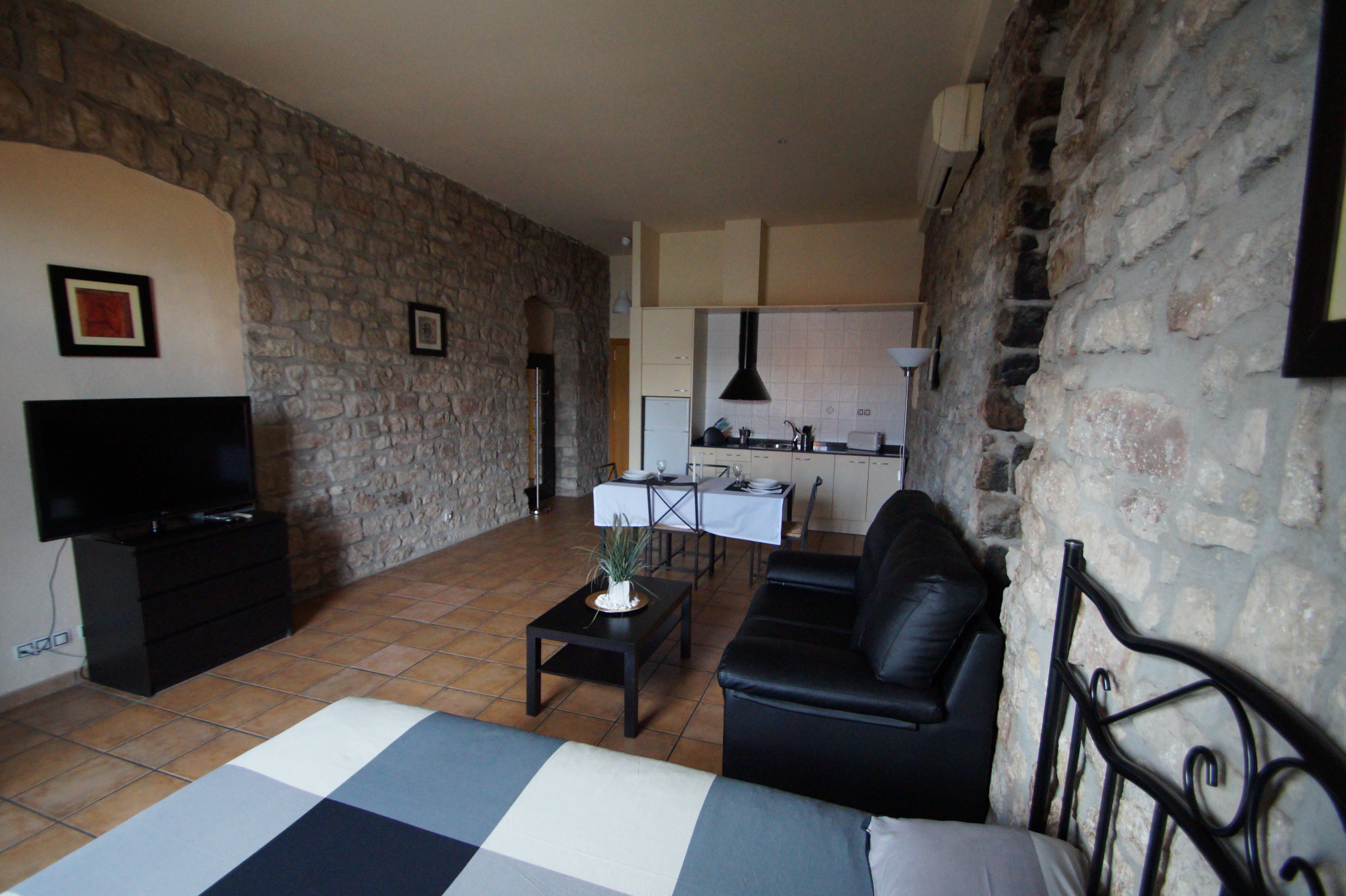 Urbi Manresa Apartments
