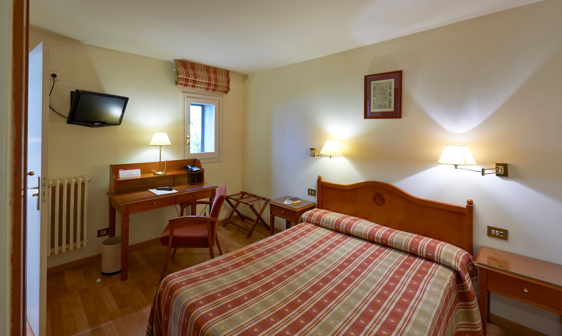 Hotel Abad Cisneros