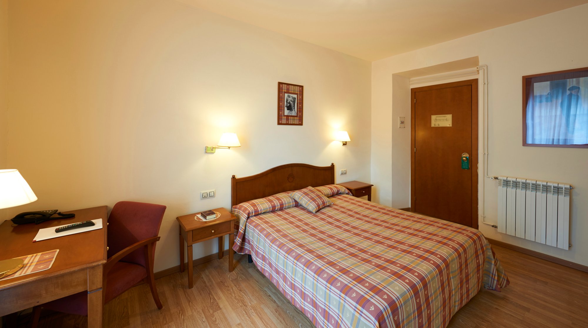 Hotel Abad Cisneros