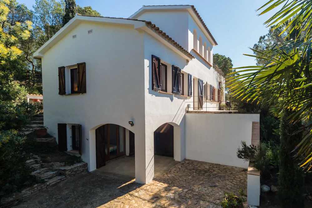 Ar-2 Calella DE Palafrugell 8 PAX