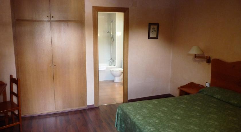 Hotel & Apartaments Vall de Núria