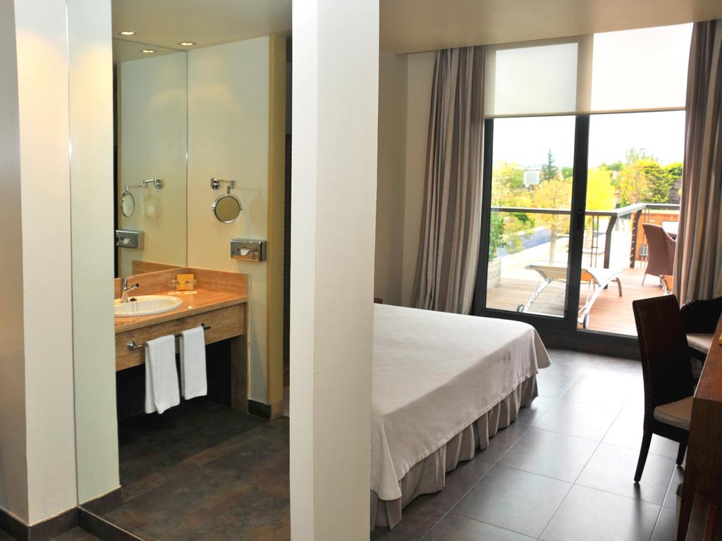 Dolce by Wyndham Barcelona Resort