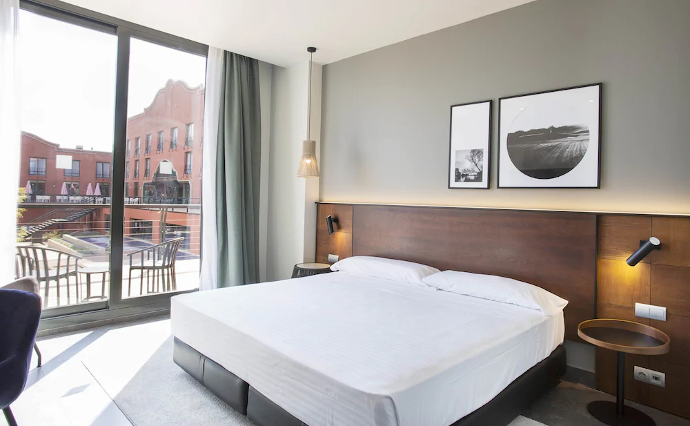 Dolce by Wyndham Barcelona Resort