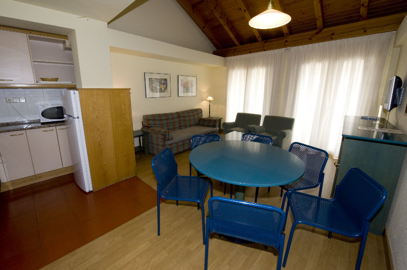 Apartamentos Hotel Pessets & Spa