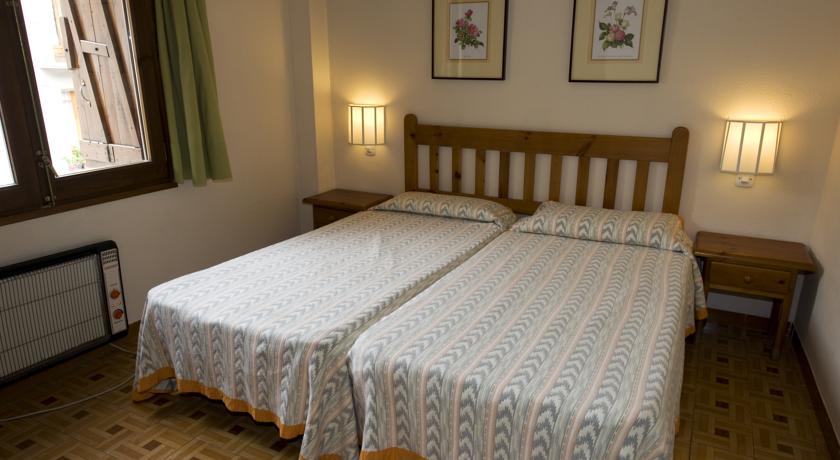 Apartamentos Hotel Pessets & Spa