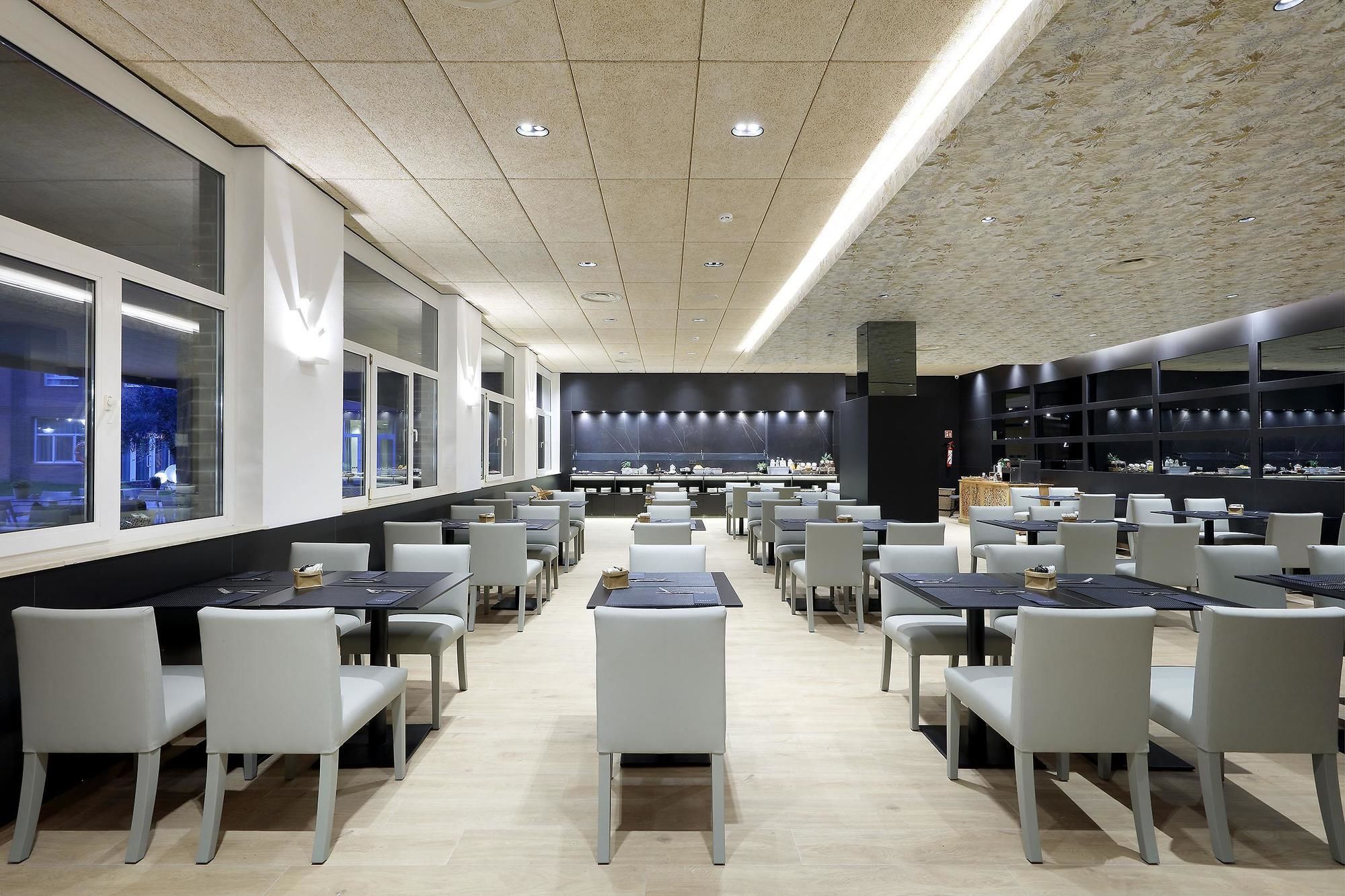 Hotel Sb Corona Tortosa