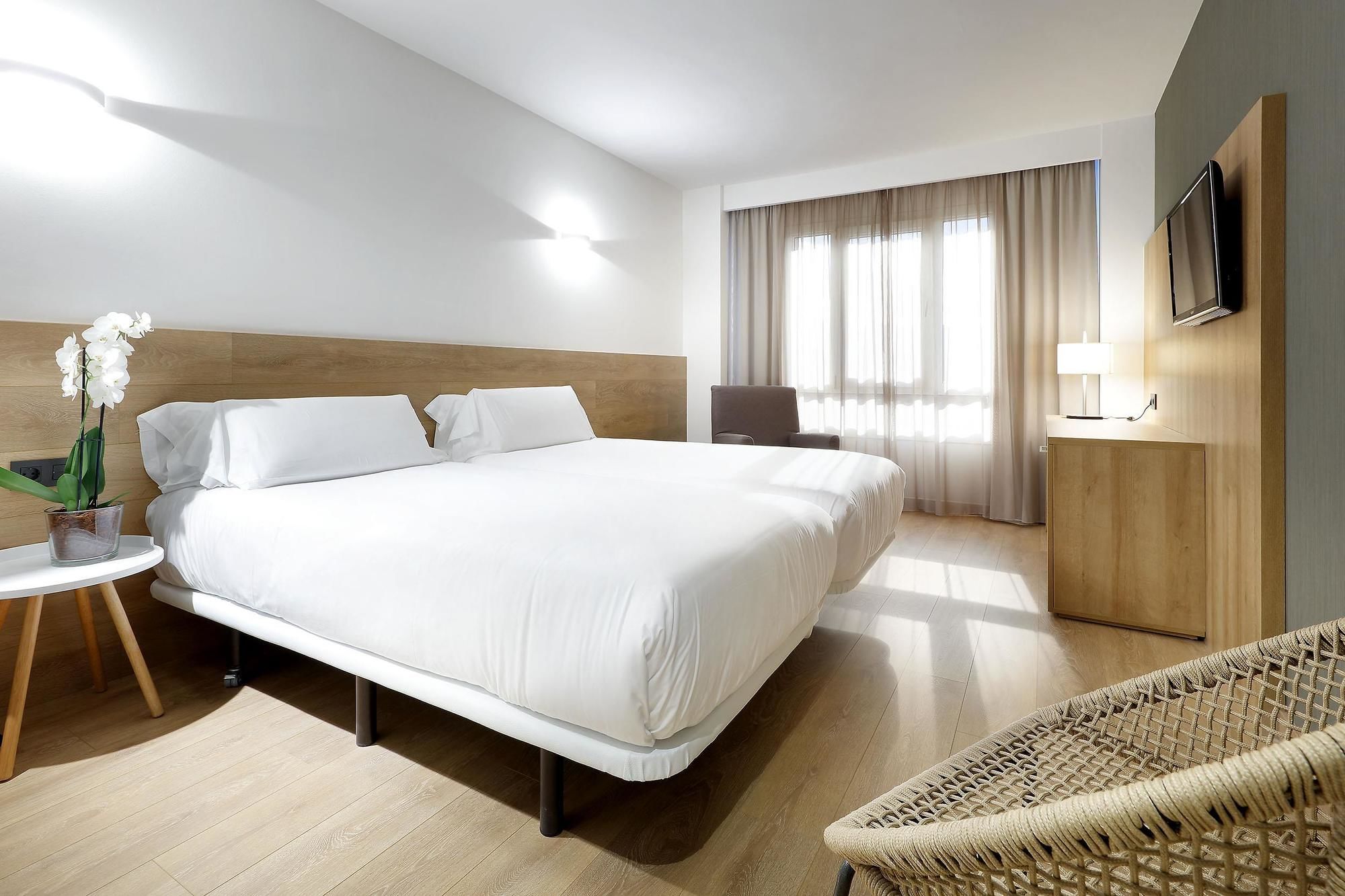 Hotel Sb Corona Tortosa