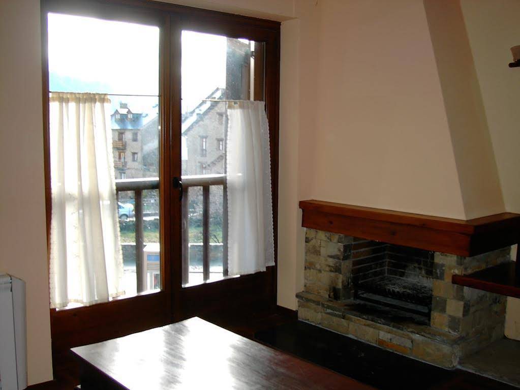 Luxury House Valencia D'Aneu