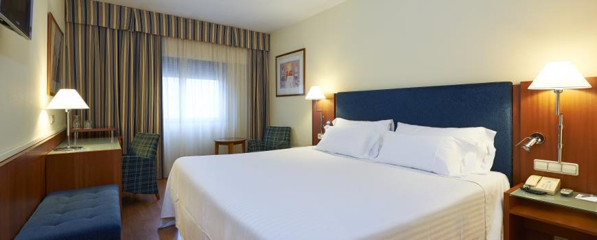 Hotel Up Rooms Vic