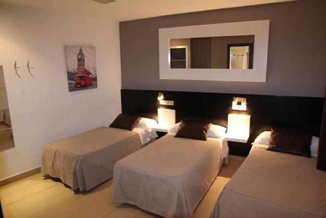Central Hostal