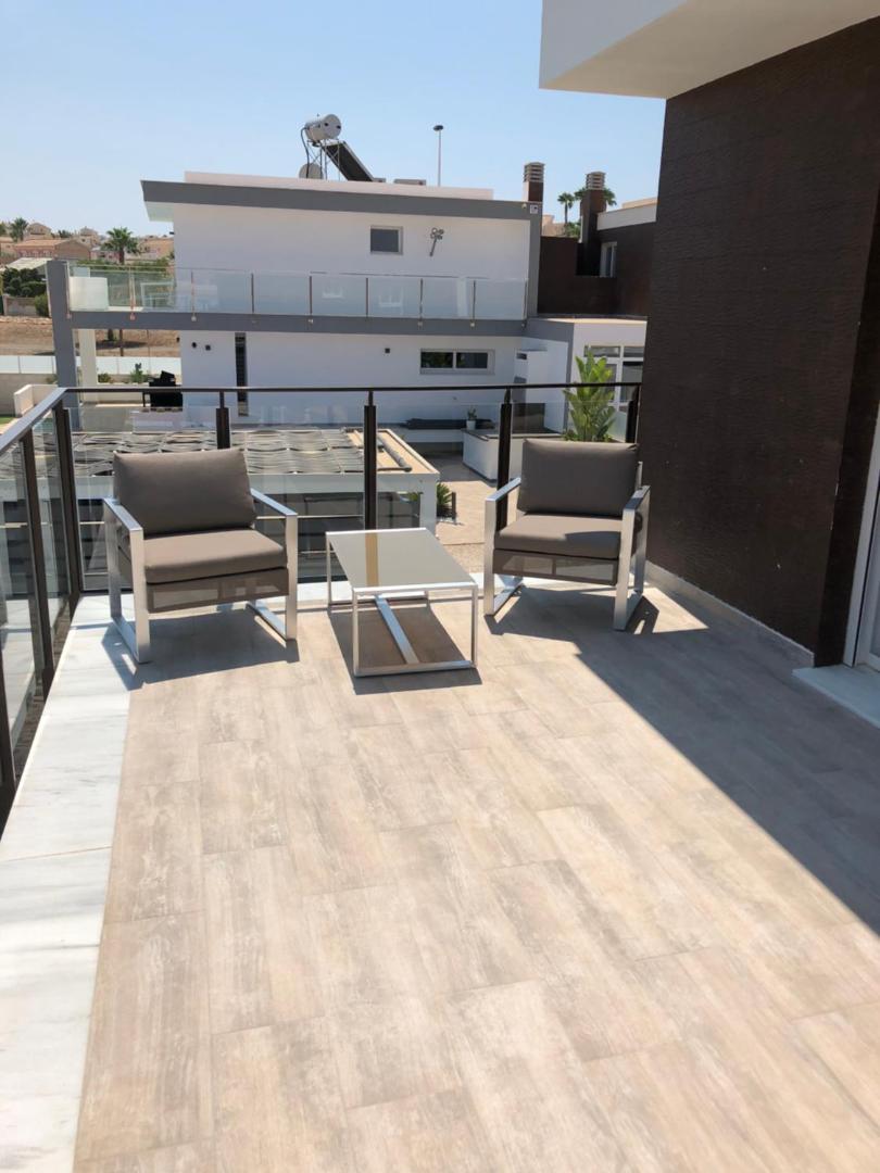 Villa Mondrian