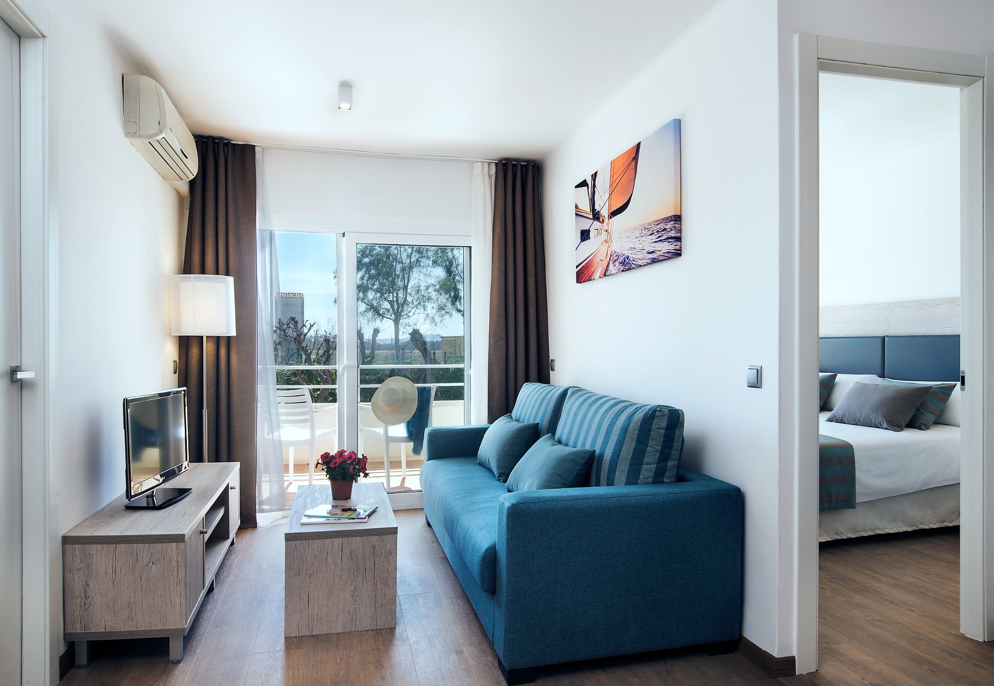 Apartamentos Estartit Costa