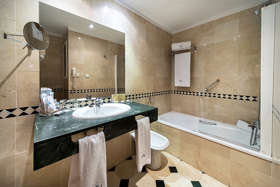Hotel Eurostars Mediterranea Plaza