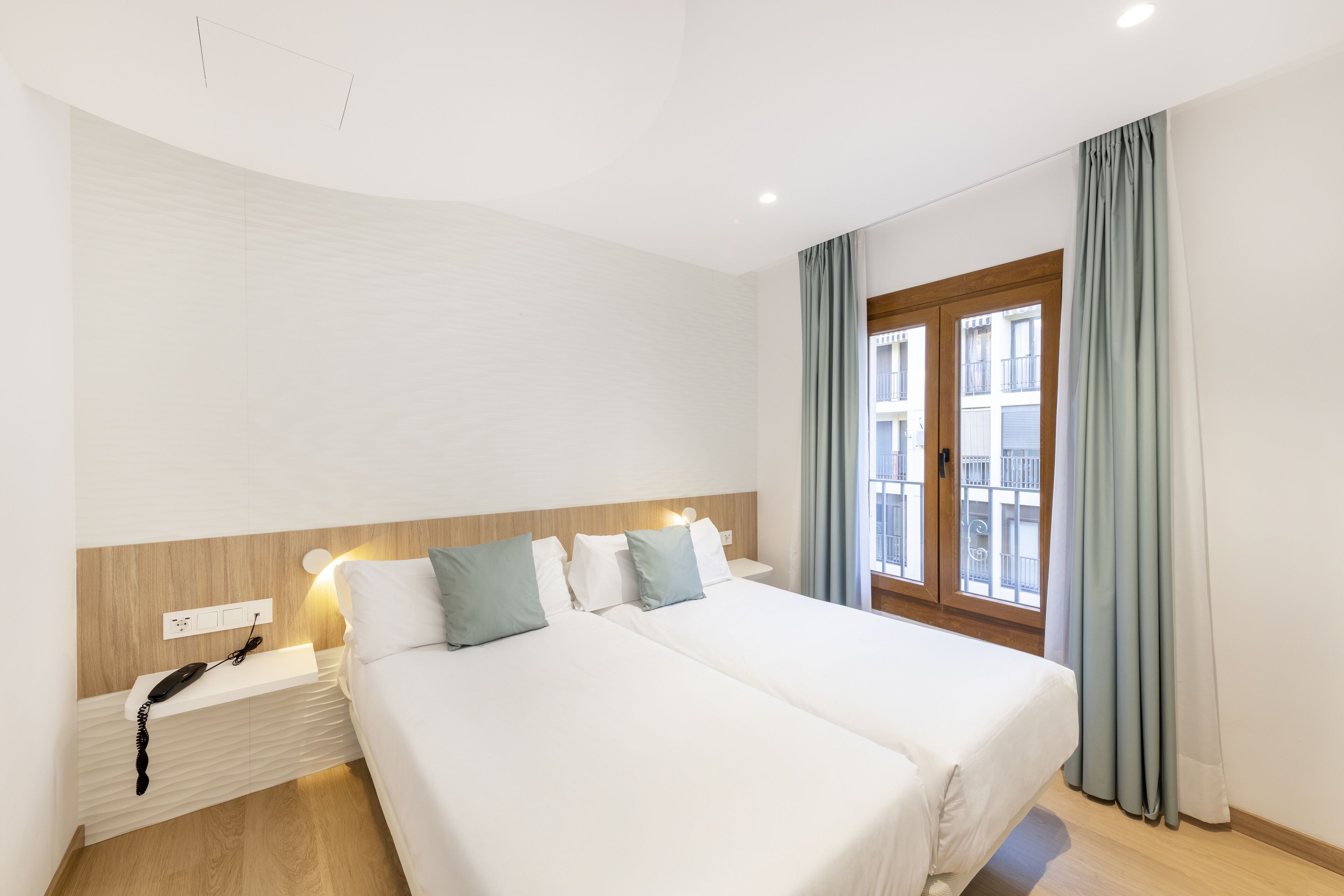 Odyssey Rooms