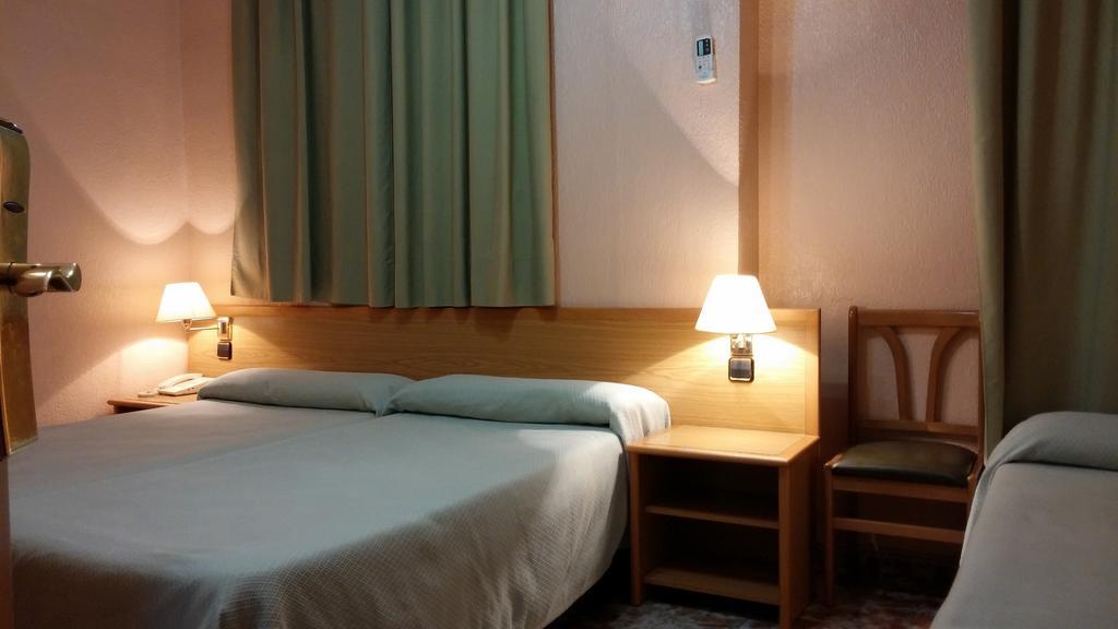 Urban Hotel