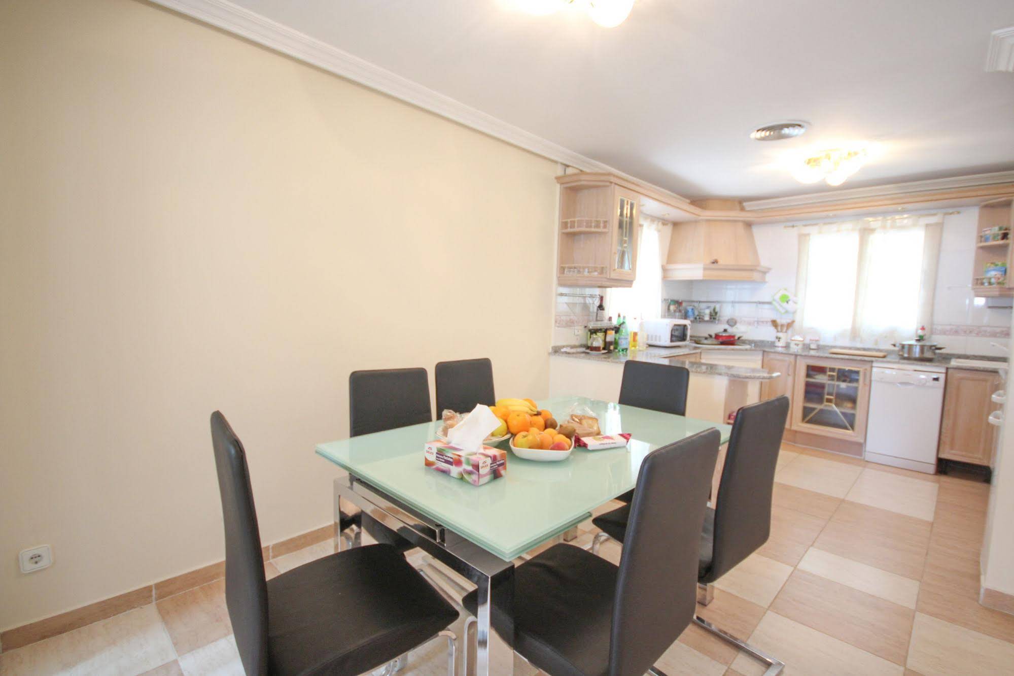 Villa Bruselas Plaza Mayor