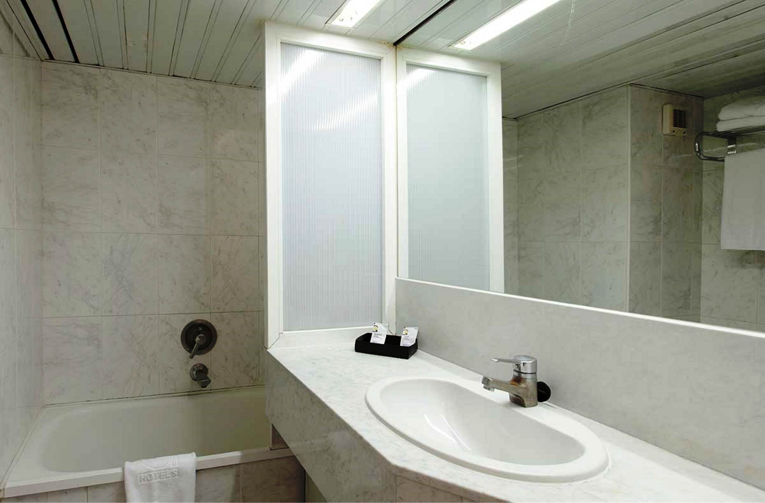 Apartamentos Belroy