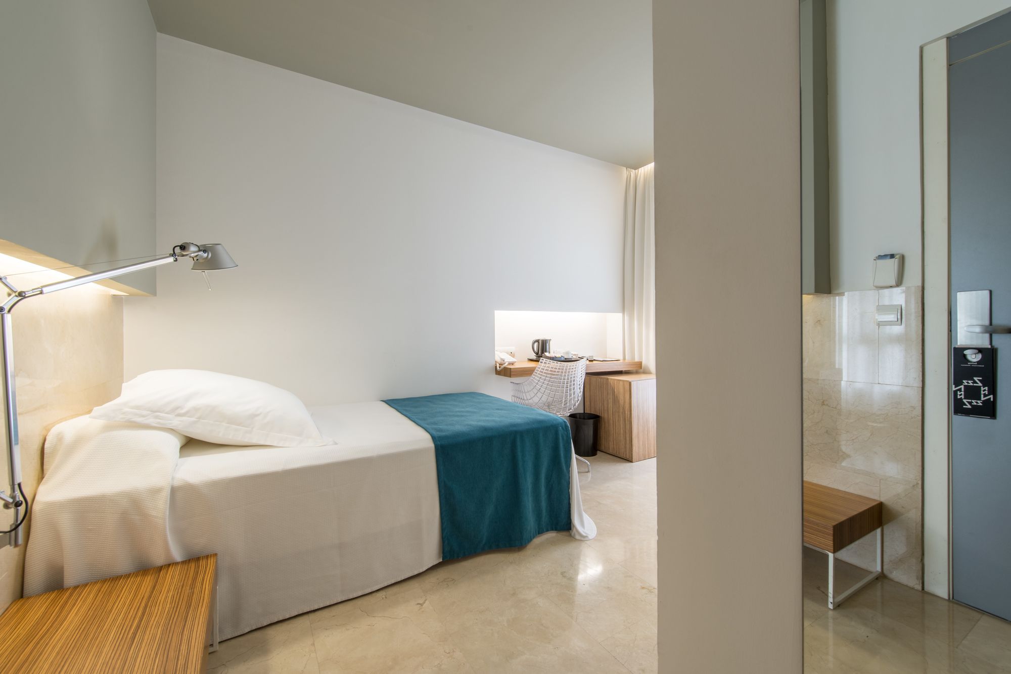 Climia Belroy Hotel