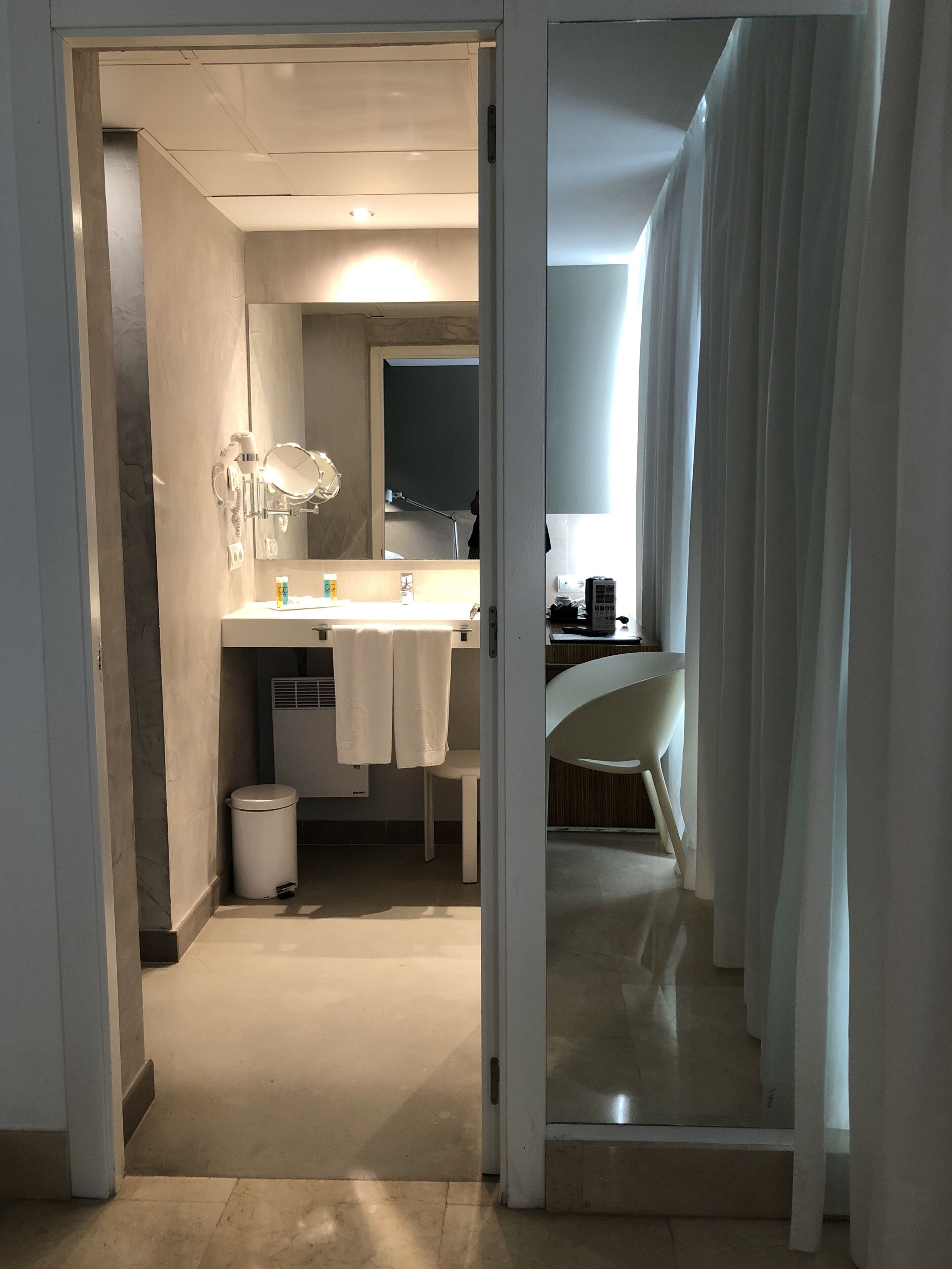 Belroy Hotel & Apartmentos