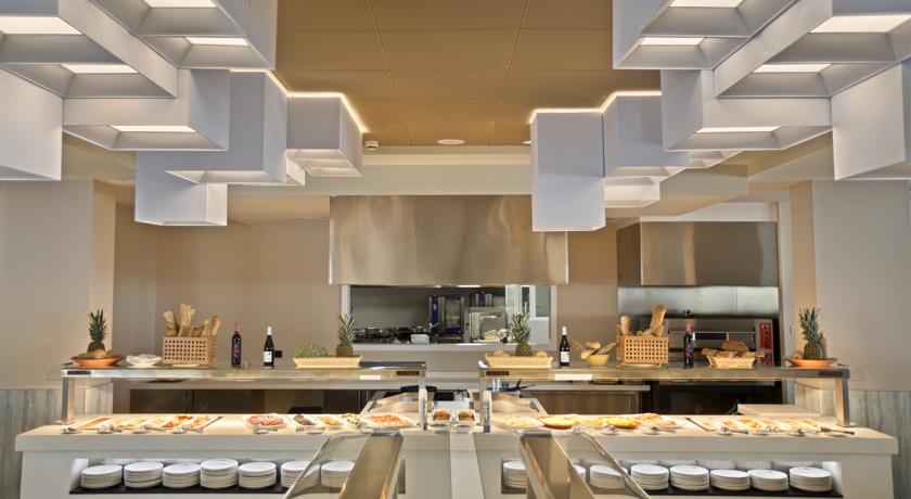 Grand Luxor All Suites Hotel