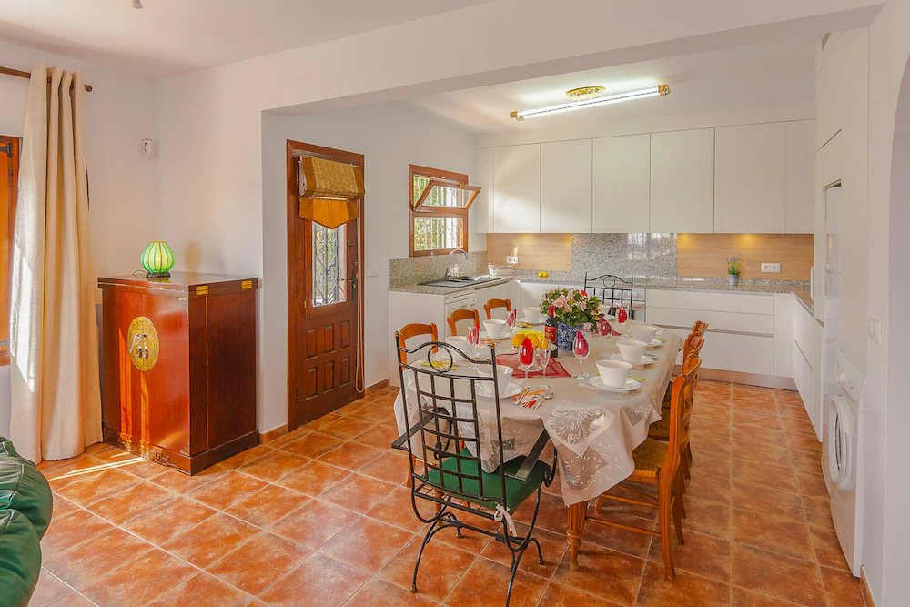 Villas Guzman-Casa del Rull