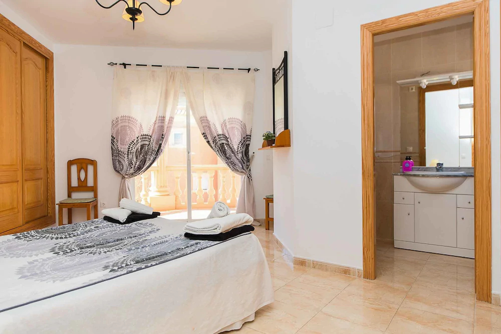 Villa Adoracion