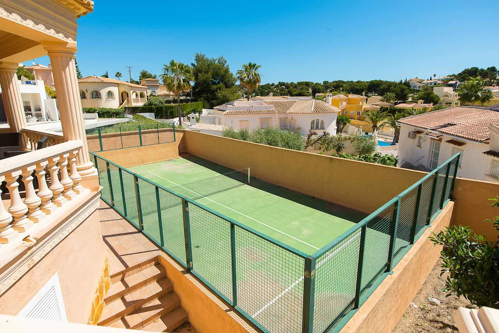Villa Adoracion