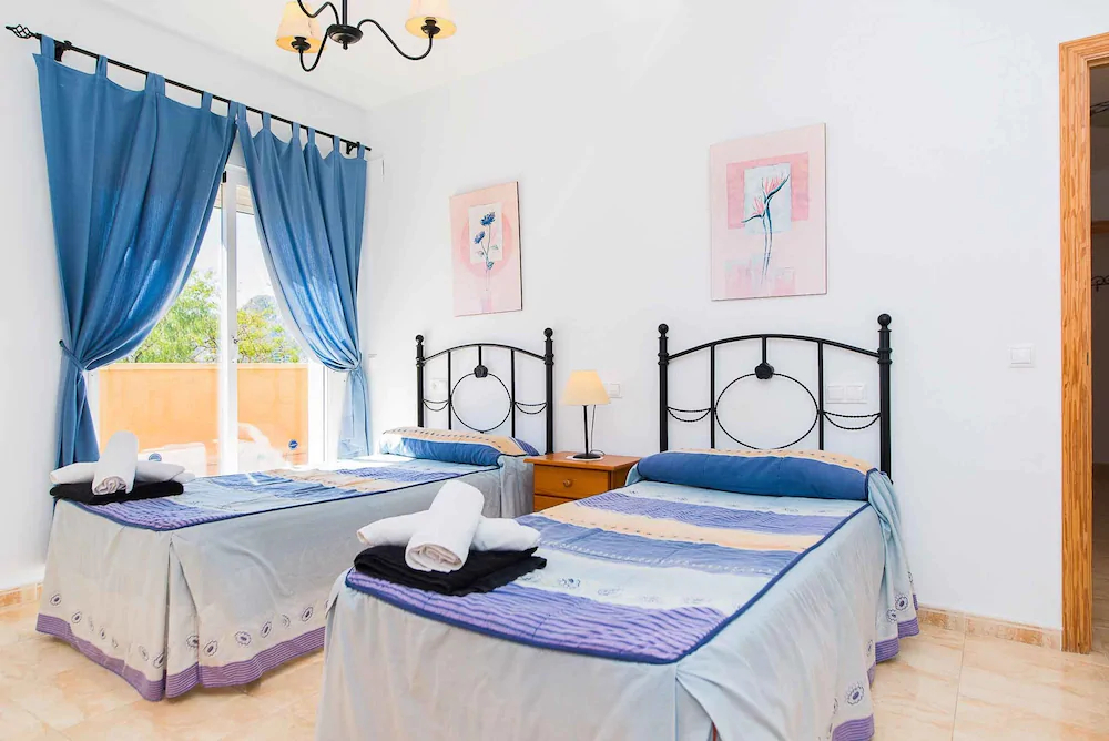 Villa Adoracion