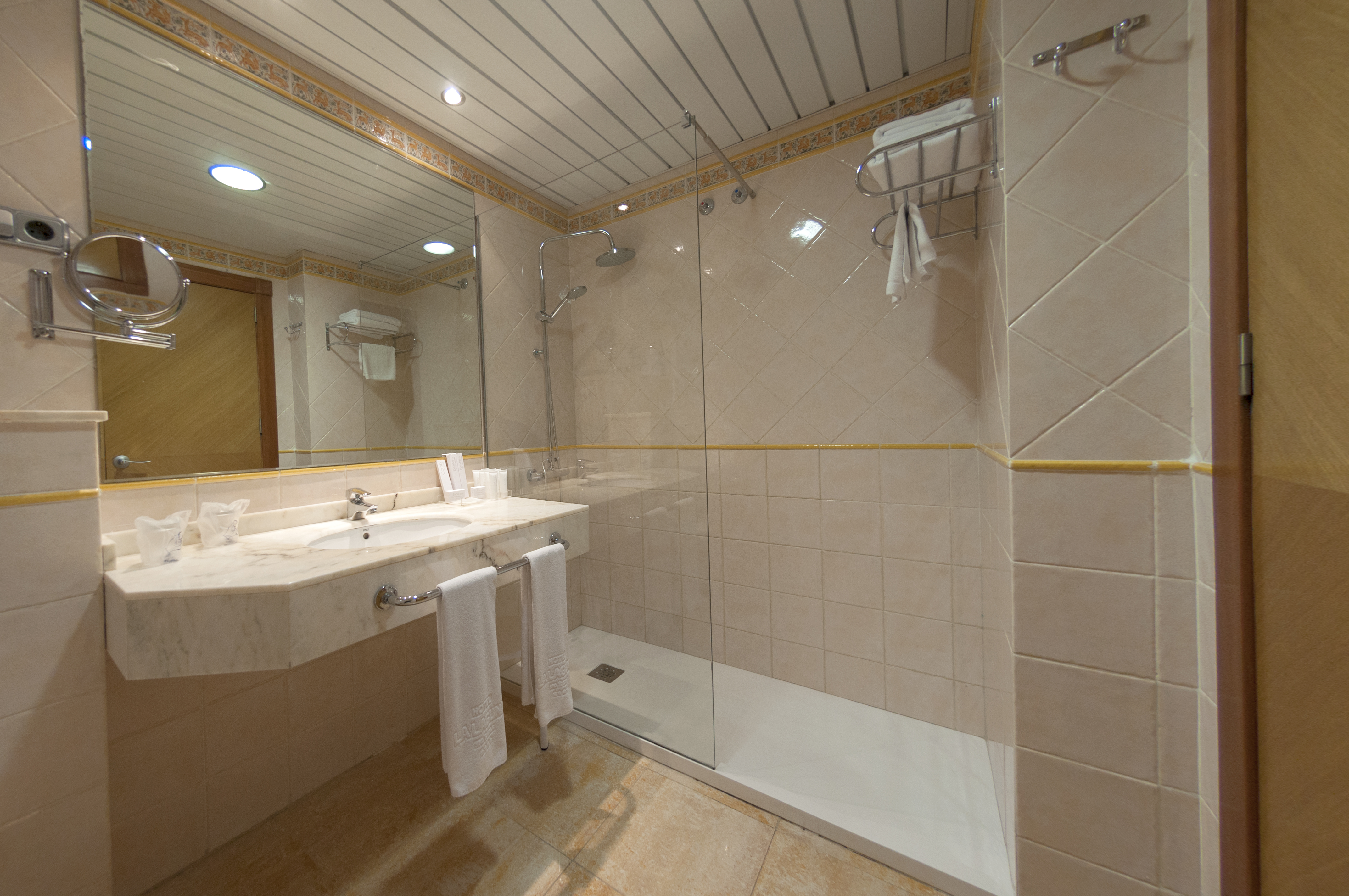 La Laguna Spa & Golf