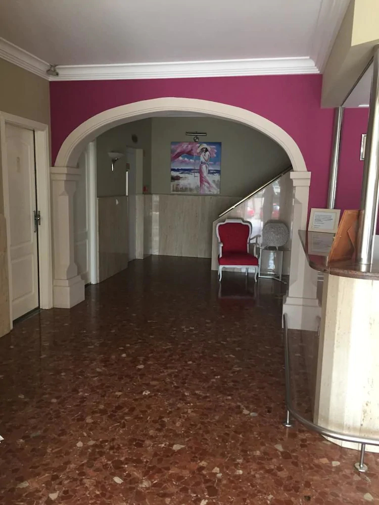 Hostal Comercio