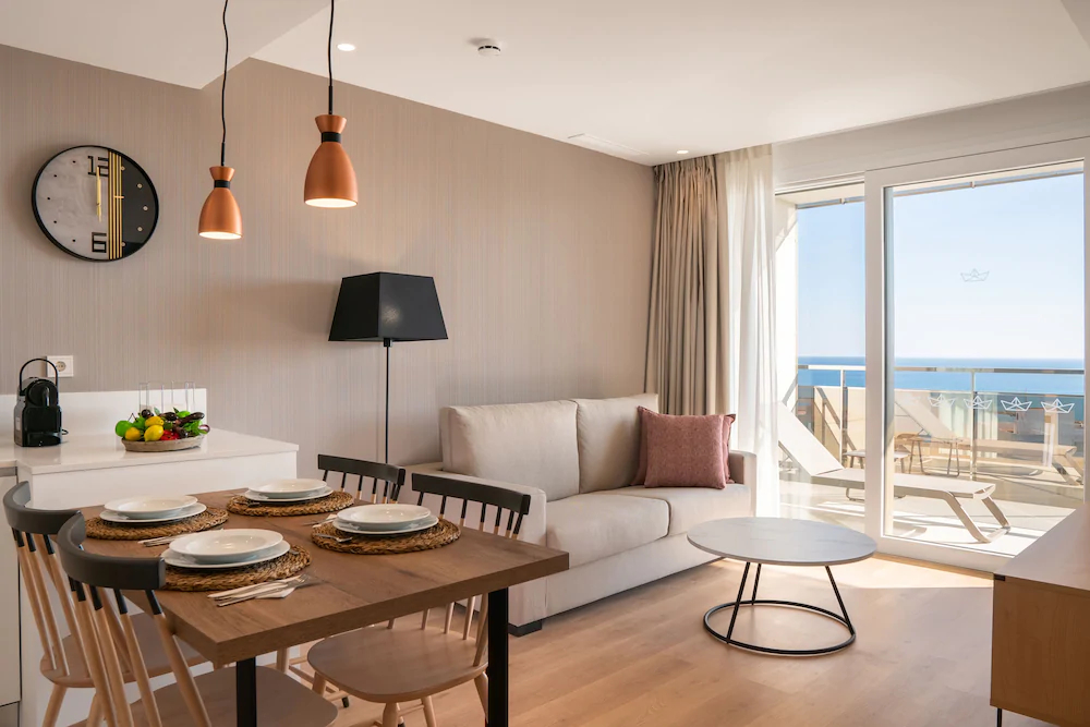 Ahoy Apartments