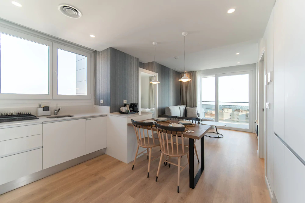 Ahoy Apartments