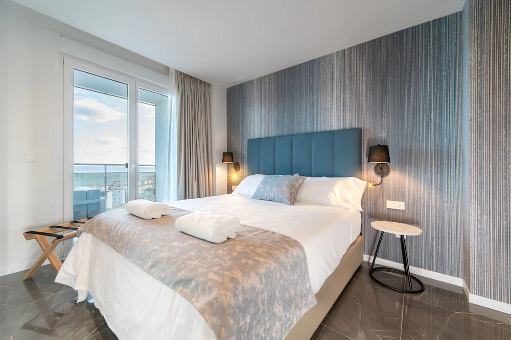 Ahoy Apartments