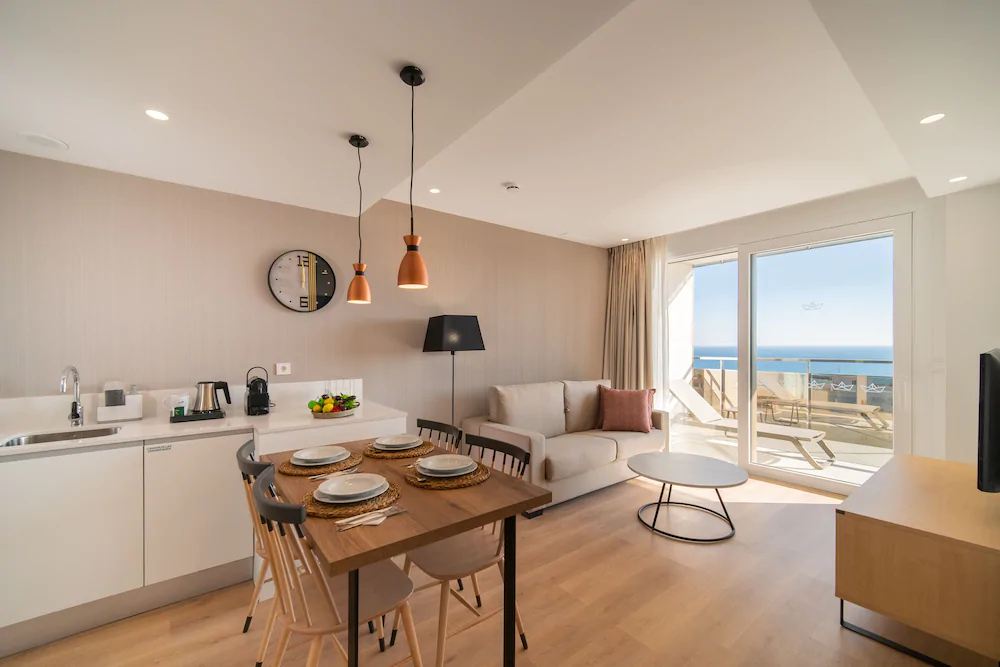 Ahoy Apartments