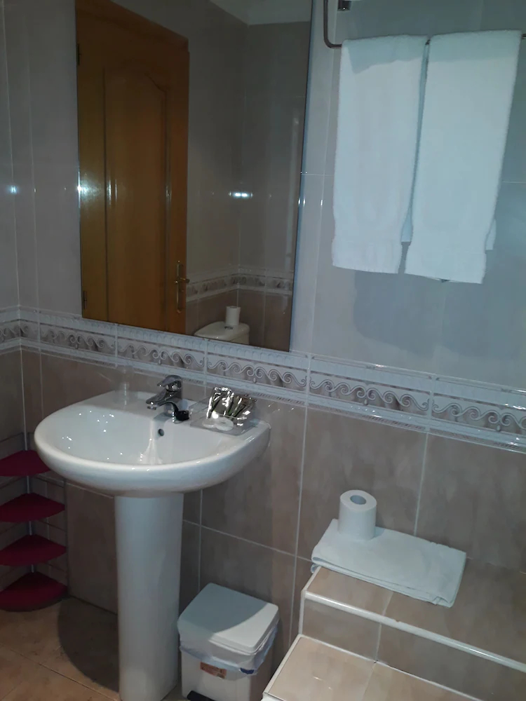 Hostal Roig 53