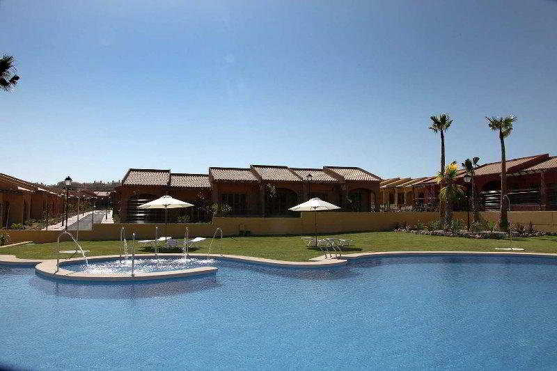 Santara Resort & Spa