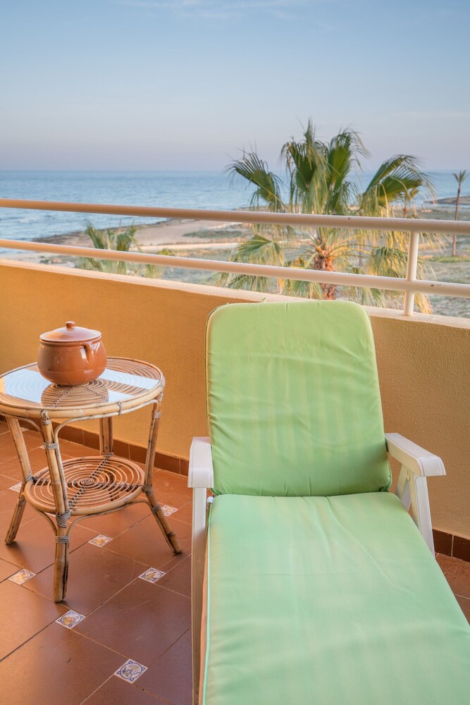 Fidalsa Spectacular Beachfront