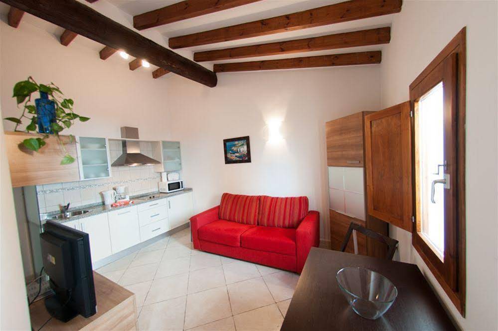 Happyvila Apartments