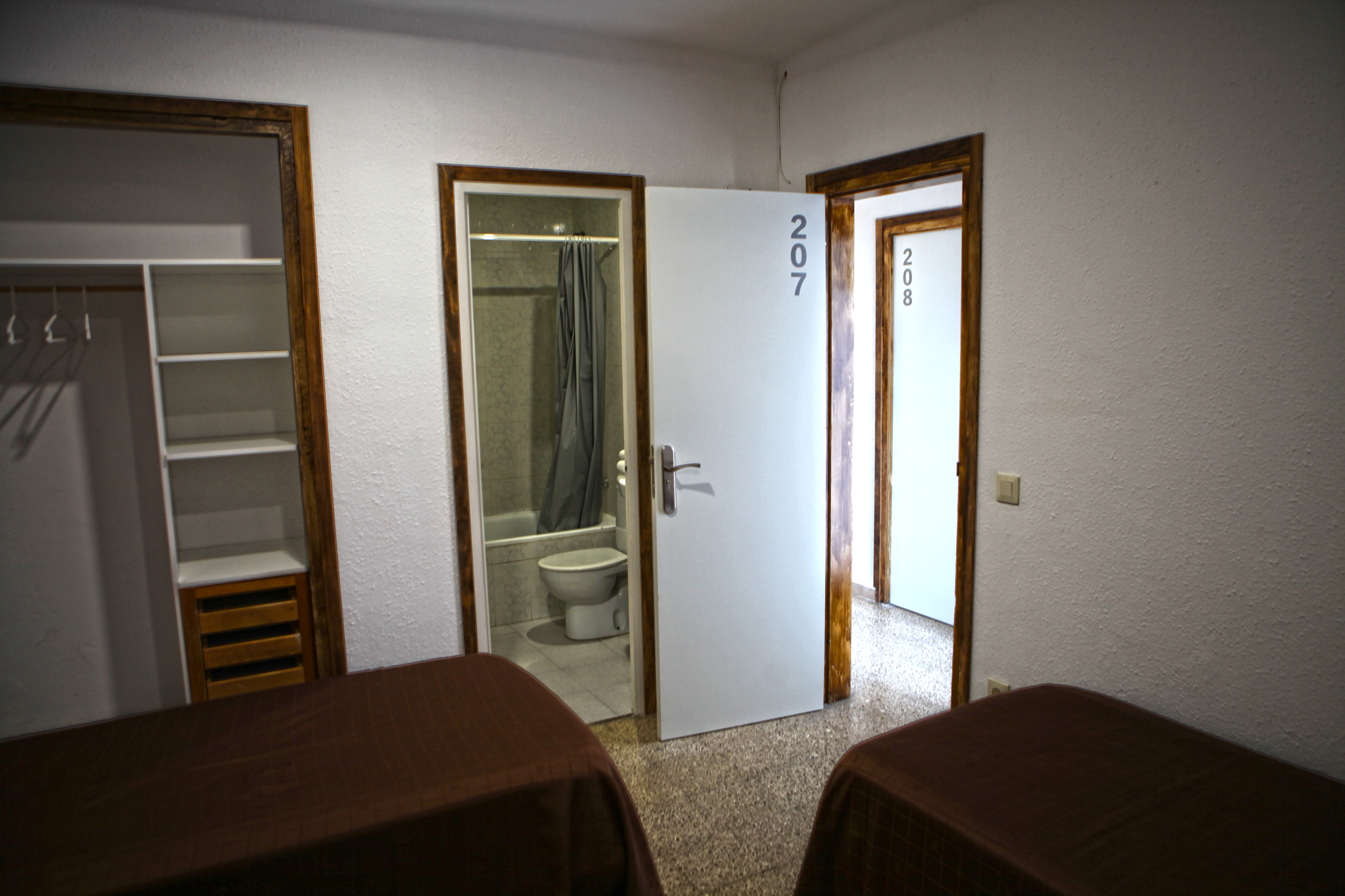 Miranda Hostal